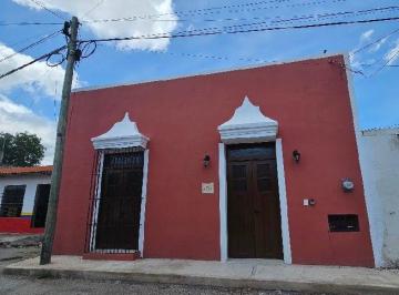 Casa · 279m² · 3 Recámaras · Casa Colonial de 3 Recámaras Cerca del Barrio de La Ermita Centro Mérida