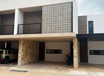 Departamento de 2 habitaciones, Mérida · Townhouse en Venta, Purana - Temozón