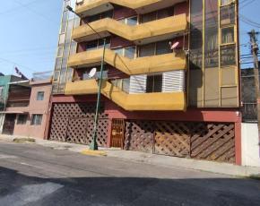 Departamento · 67m² · 2 Recámaras · 1 Estacionamiento · Venta de Departamento en Aéronautica Militar con Estacionamiento