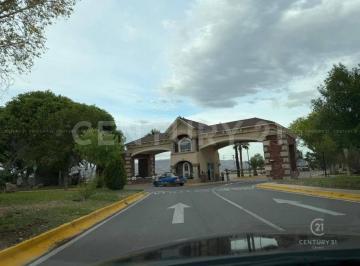 Terreno / Lote · 450m² · Terreno en Venta en Los Leones, Chihuahua, Chih.