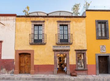 Casa · 215m² · 3 Recámaras · Casa Corazón de Allende en Renta Centro Histórico San Miguel de Allende
