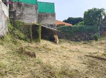 Terreno / Lote , Cuernavaca · Terreno en Venta con Desniveles, Acceso por Calz. de Los Reyes, en Zona Norte de Cuernavaca, Morelos