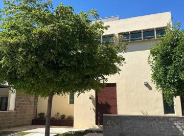 Casa en condominio en Venta de 3 habitaciones Fraccionamiento Jardín Real · Casa con Recámara en Pb en Jardín Real en Venta o Renta