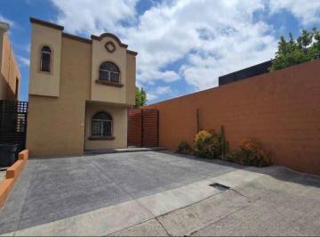 Casa de 2 habitaciones, Tijuana · Casa en Renta en Privada y con Amplio Patio
