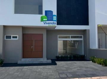 Casa en condominio de 3 habitaciones, Morelia · Remate Casa en Venta Morelia Fraccionamiento Altozano