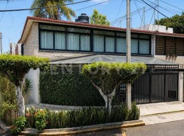 Casa · 288m² · 3 Recámaras · 2 Estacionamientos · Casa en Venta en Colonia Florida