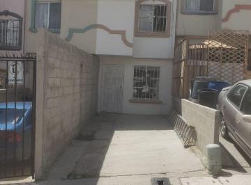 Casa en condominio de 2 habitaciones, Tijuana · Casa en Venta en Villa Residencial Santa Fe 2a en Tijuana B. C.