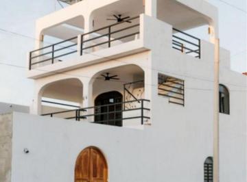 Casa de 3 habitaciones, Progreso · Casa Amueblada con Alberca a 300 m de La Playa en Progreso