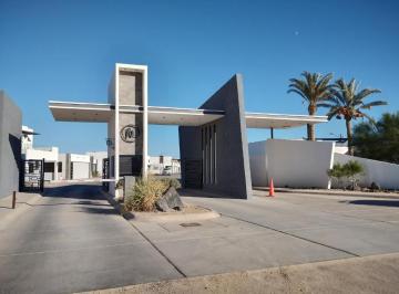 Casa · 300m² · 3 Recámaras · Casa en Renta por Mes Centrica y con Seguridad 24 Horas Al Dia en Puerto Peñasco