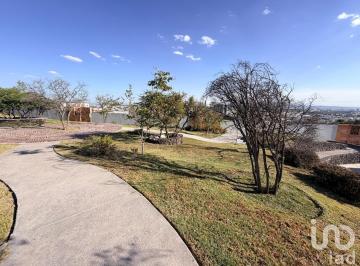 Terreno / Lote · 230m² · Terreno en Venta en Nuevo Refugio, Querétaro
