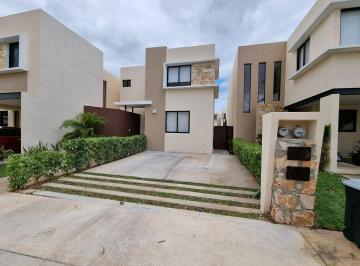 Casa de 2 habitaciones, Mérida · Casa en Venta en Privada con Amenidades en Cholul, Merida | Terreno Amplio | 2 Recamaras