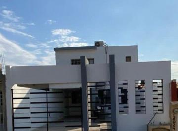 Casa de 3 habitaciones, Mazatlán · Casa Amplia en Arboledas Mazatlan