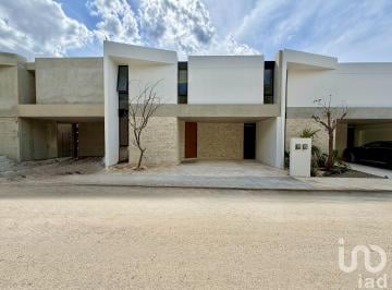 Casa · 133m² · 3 Recámaras · 2 Estacionamientos · Casa Nueva en Venta en Dzitya