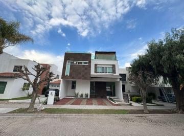 Casa en condominio de 3 habitaciones, Aguascalientes · Rmc - Casa en Venta - en Coto San Nicolás – Primera Etapa - con Muebles de Regalo