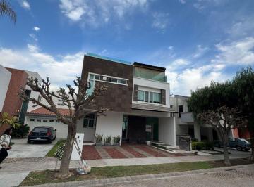 Casa en condominio en Venta de 3 habitaciones Fraccionamiento Vergel de la Cantera · Ram - Casa en Venta en Coto San Nicolás – Primera Etapa