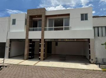 Casa de 3 habitaciones, Puebla · Casa en Renta Jardines de Zavaleta