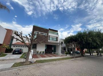 Casa en condominio de 3 habitaciones, Aguascalientes · Cz - Casa en Venta en Coto San Nicolás – Primera Etapa - con Muebles de Regalo