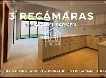 Casa · 166m² · 3 Recámaras · 2 Estacionamientos · Casa de 3 Recámaras con Terraza y Alberca Privada en Venta. Playa del Carmen. Entrega Inmediata.