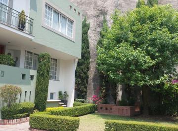 Casa de 3 habitaciones, Huixquilucan · Casa en Condominio con 3 Dorm. y 236 m² Superficie de Terreno en Venta en Hacienda de Las Palm