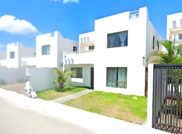 Casa de 2 habitaciones, Mérida · Yg - Casa con 165 m² Superficie de Terreno, 2 Habitaciones en Venta en Fraccionamiento Las Américas