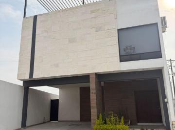 Casa de 4 habitaciones, Saltillo · Casa con 4 Recámaras en Venta y Renta, Rincón de Los Encinos