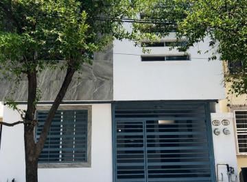 Casa de 3 habitaciones, Apodaca · Casa en Venta en La Colonia Santa Cecilia, Apodaca, Nevo León