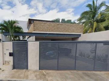 Casa de 4 habitaciones, Mérida · Yg - Casa con 290 m² de Superficie de Terreno, 4 Habitaciones en Venta en Fraccionamiento Montebello