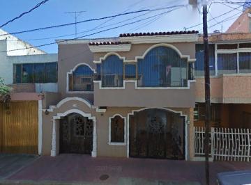 Casa de 4 habitaciones, Tepatitlán de Morelos · Hermosa Propiedad en Venta Ubicada en Tepatitlán de Morelos, Jalisco