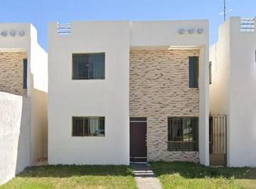 Casa de 3 habitaciones, Mérida · Yg - Bonita Casa en Fraccionamiento Las Américas 2