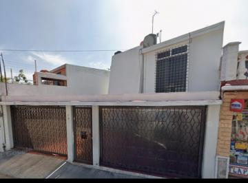 Casa de 3 habitaciones, Ecatepec de Morelos · Casa en Venta en Col. Izcalli Ecatepec, Ecatepec de Morelos