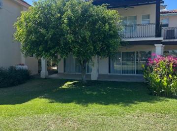 Casa en condominio de 4 habitaciones, Bahía de Banderas · Vive La Exclusividad en La Riviera Nayarit. Ubicada en El Codiciado Desarrollo de Punta Pelícanos