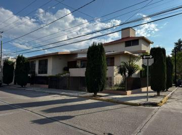 Casa de 5 habitaciones, Aguascalientes · Residencia de Lujo en Jardines de Las Fuentes 5 Recámaras con Baño y Vestidor