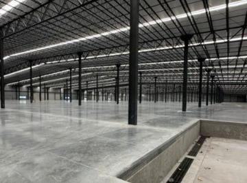 631246f02fcd4236f12635a8907b7f47da053d4dc22b9fa54ba3bcdf339f57bf · En Renta | Bodega Industrial | Apodaca, Nuevo León | 1,551 m²