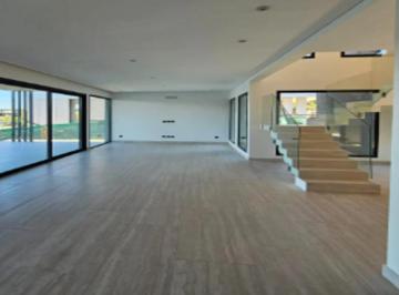 Casa de 4 habitaciones, Tlalpan · Casa en Jardines de La Montaña