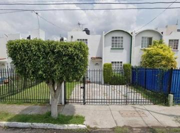 Casa de 3 habitaciones, Corregidora · Venta de Casa en Camino Real, Corregidora Queretaro