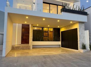 Casa de 4 habitaciones, Mazatlán · Casa con Alberca Privada en Fracc. Paraíso Marína en Mazatlán!