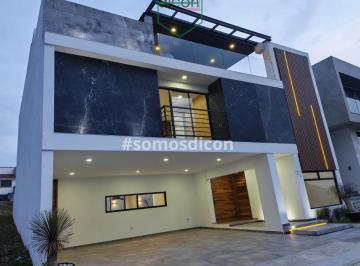 Casa · 476m² · 5 Recámaras · 3 Estacionamientos · Casa en Venta Gran Reserva