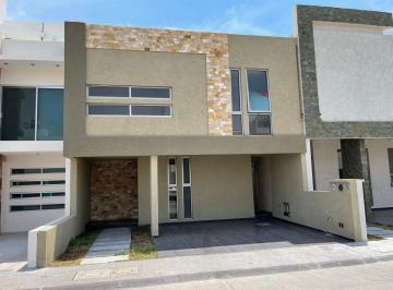 Casa de 3 habitaciones, Querétaro · Casa en Renta Milenio III