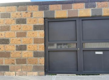 Casa · 60m² · 2 Recámaras · 1 Estacionamiento · Casa en El Rosedal
