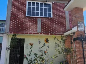 Casa · 146m² · 4 Recámaras · 1 Estacionamiento · Casa en Los Sauces II