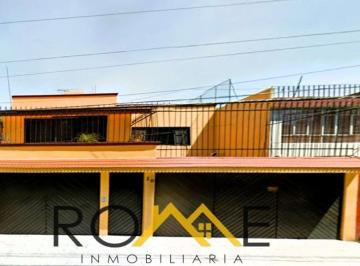 Casa de 4 habitaciones, Venustiano Carranza · Casa en Jardin Balbuena de Recuperacion bancaria.¡Inversion Segura!