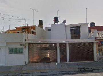 Casa de 3 habitaciones, Ecatepec de Morelos · Casa en Venta, Izcalli Ecatepec, Estado de Mexico