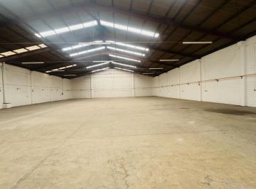 Bodega comercial · 1500m² · 6 Estacionamientos · Bodega Industrial - Central de Carga