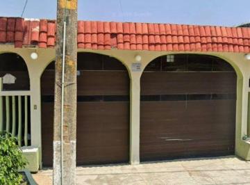Casa de 4 habitaciones, Coatzacoalcos · Venta de Casa en Coatzacoalcos, Ver.