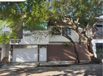 Casa de 3 habitaciones, Veracruz · Vendo Casa en Fracc. Reforma. Veracruz. con Páneles Solares a Media Cuadra de Calle Martí.