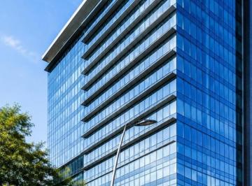 Oficina · 223m² · 5 Estacionamientos · Oficina en Renta Plug&play Lista de Inmediato