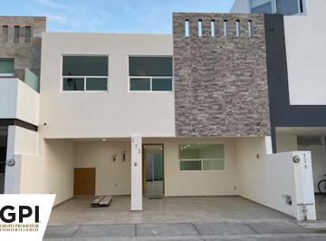 Casa · 250m² · 3 Recámaras · 2 Estacionamientos · Casa en Venta en Punta del Este León Guanajuato