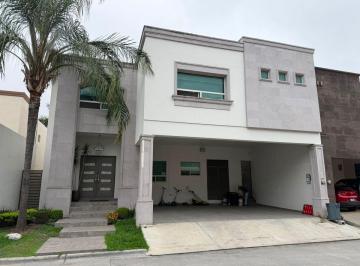 Casa de 4 habitaciones, Monterrey · Casa en Venta en Monterrey Carretera Nacional Porton de Valle Alto