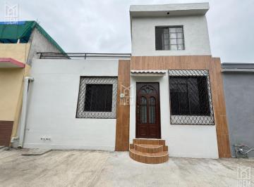 Casa · 108m² · 2 Recámaras · 1 Estacionamiento · 0759 - Casa en Venta en Paseo de Las Mitras, Monterrey Nl