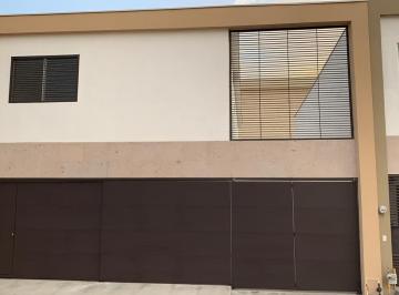 Casa de 3 habitaciones, Monterrey · Renta de Casa en Monterrey, Zona Lincoln